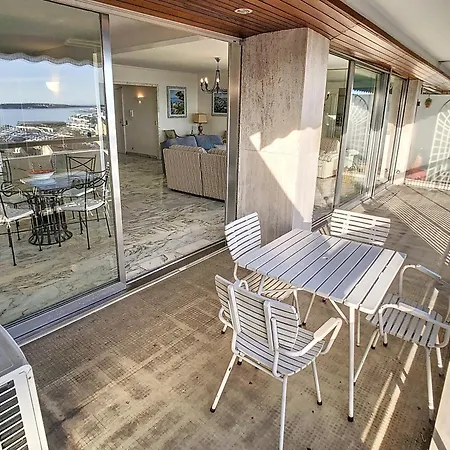 Sea View 2 Bdr 2 Baths 312 Ac *