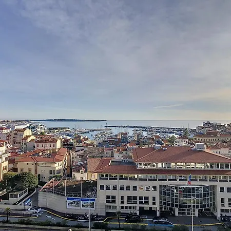 Apartment Sea View 2 Bdr 2 Baths 312 Ac