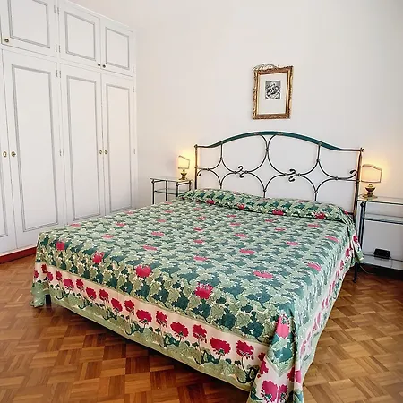 Sea View 2 Bdr 2 Baths 312 Ac Apartment