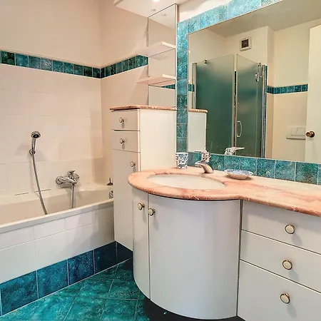 Apartment Sea View 2 Bdr 2 Baths 312 Ac