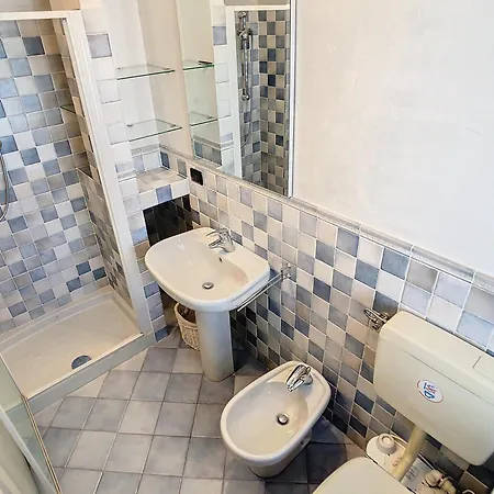 Sea View 2 Bdr 2 Baths 312 Ac *